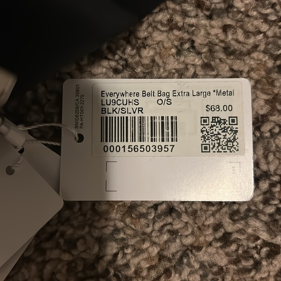 lululemon athletica Black Belt Bag - Picture 5 of 5